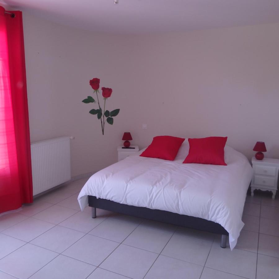 L'Oustal Des Fontanilles Bed & Breakfast Castelnaudary Eksteriør bilde